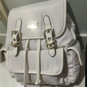 White Nylon Buckle Backpack - Unknown Brand